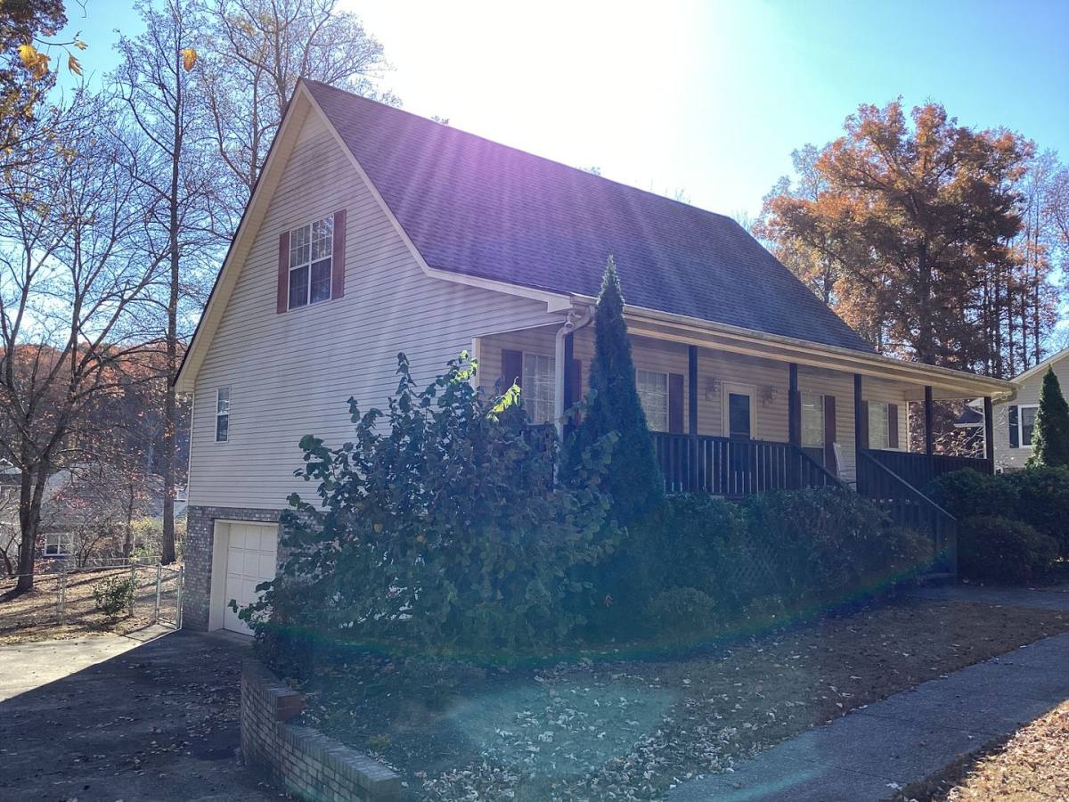 House for rent at 6422 Levi Rd, Hixson, TN 37343