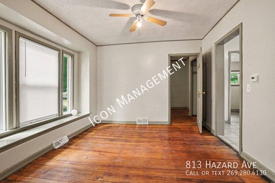 House for rent at 813 Hazard Ave, Kalamazoo, MI 49048