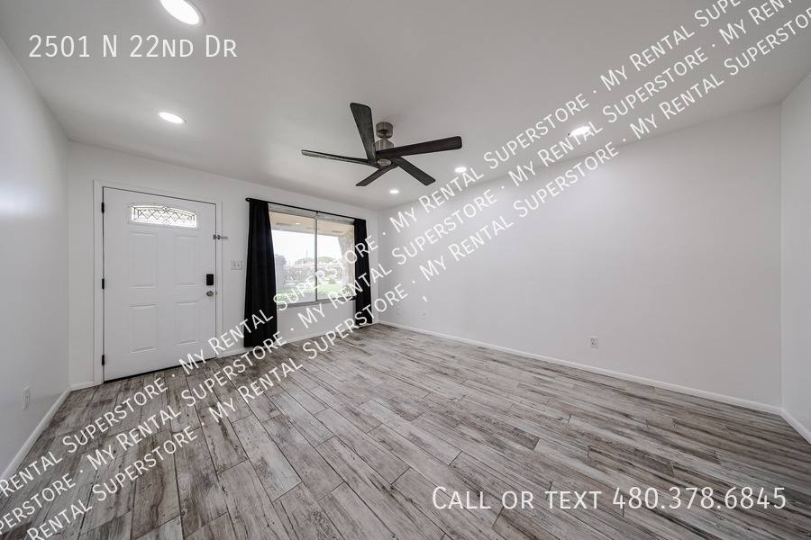 House for rent at 2501 N 22nd Dr, Phoenix, AZ 85009