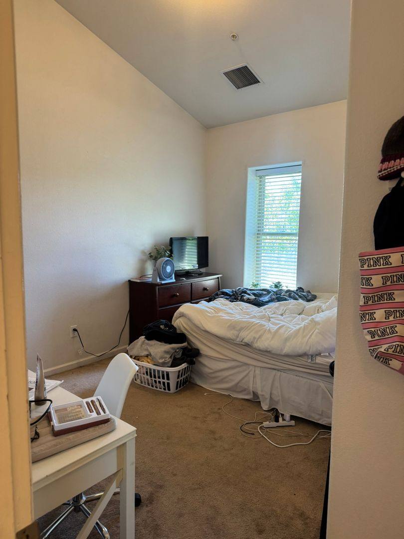 Apartment for rent at 1202 Walnut Ave, Grand Junction, CO 81501