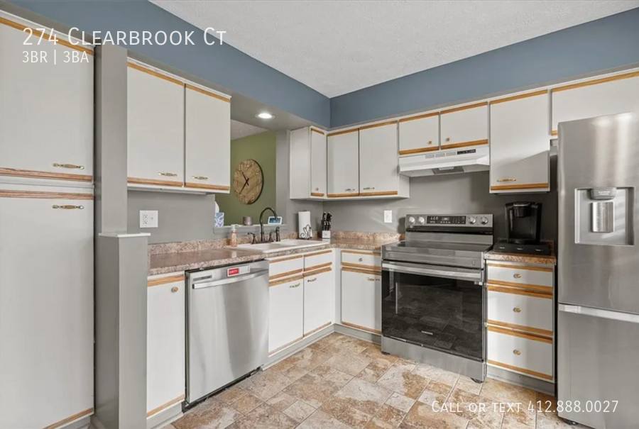 House for rent at 274 Clearbrook Court, Cranberry Township, PA 16066