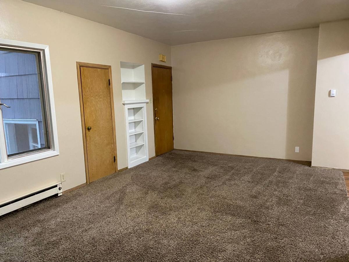 Apartment for rent at 227 Central Ave S, Valley City, ND 58072