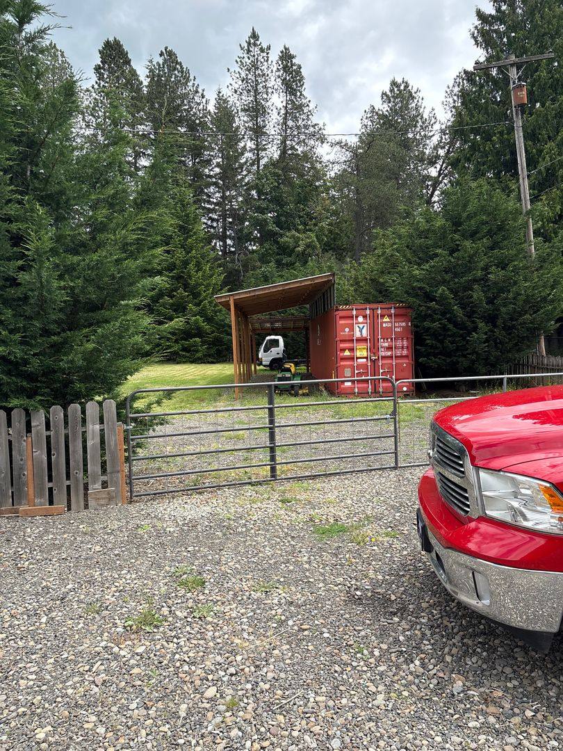 House for rent at 14462 SE Bluff Rd, Sandy, OR 97055