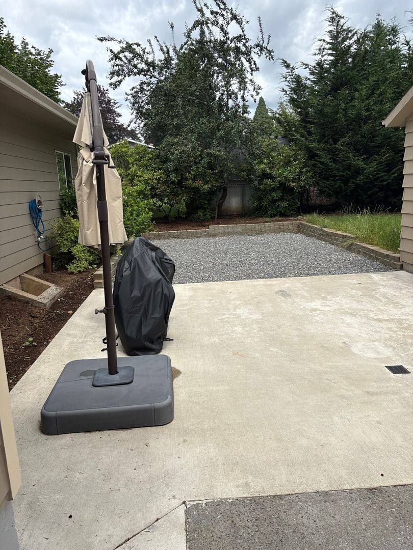 House for rent at 14462 SE Bluff Rd, Sandy, OR 97055