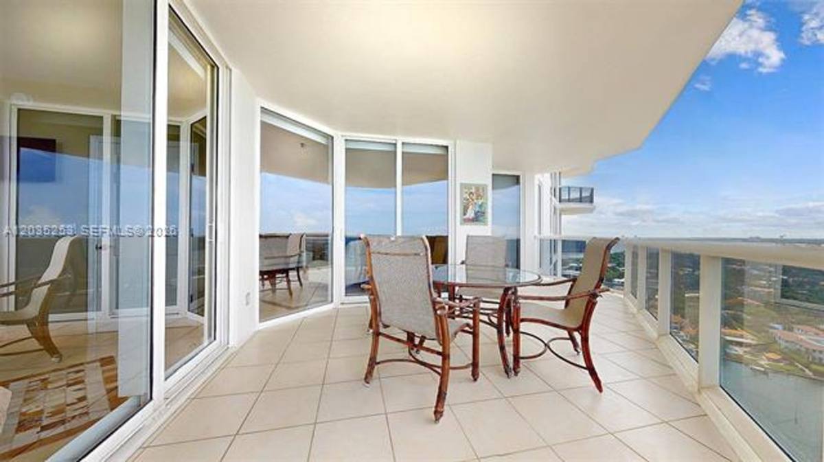 Condo for rent at 4779 Collins Ave, Miami Beach, FL 33140