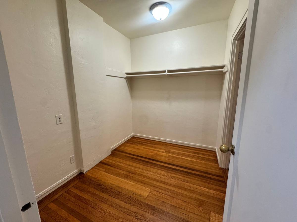 Apartment for rent at 530 Grove St #1, San Francisco, CA 94102