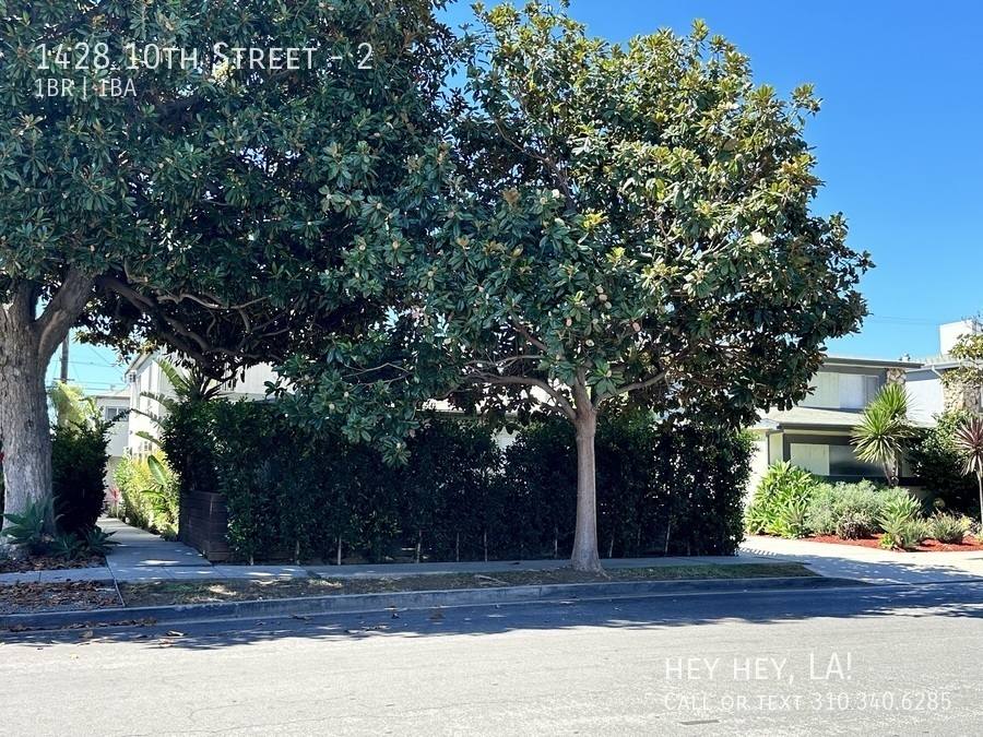 Apartment for rent at 1428 10th St #2, Santa Monica, CA 90405