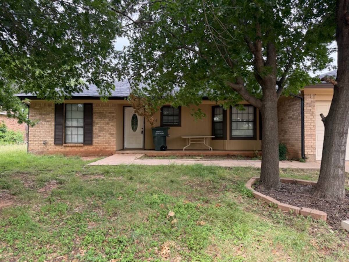 House for rent at 7534 John Carroll, Abilene, TX 79606