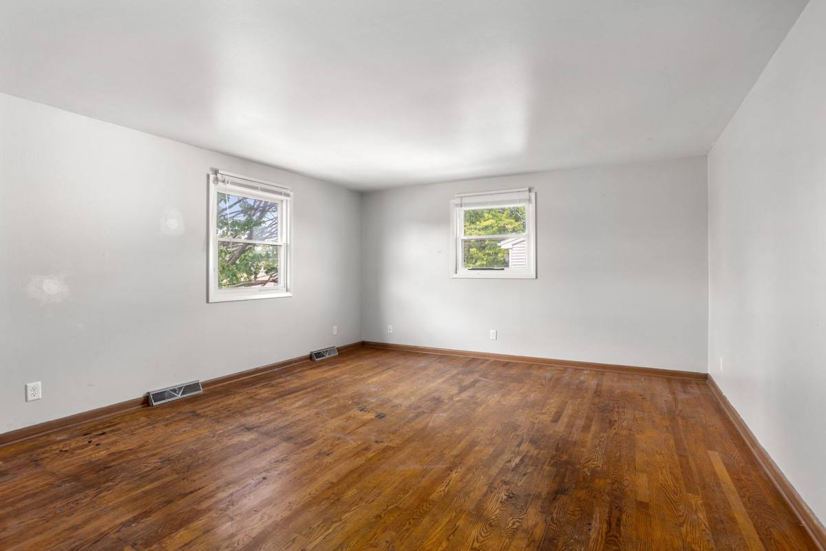 Apartment for rent at 917 Byrd Ave, Neenah, WI 54956
