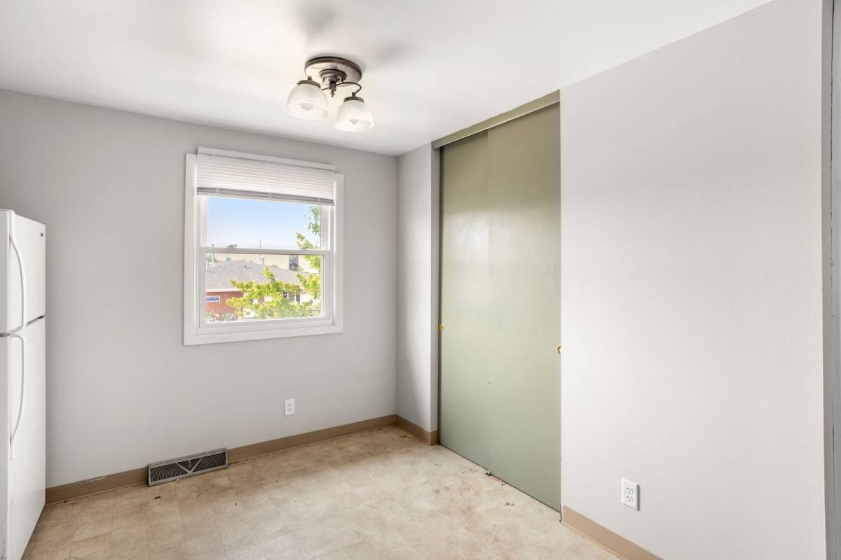 Apartment for rent at 917 Byrd Ave, Neenah, WI 54956