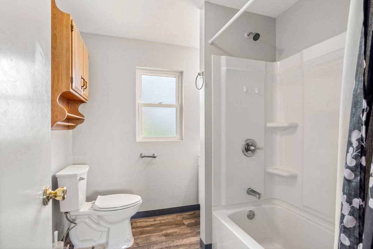 Apartment for rent at 917 Byrd Ave, Neenah, WI 54956