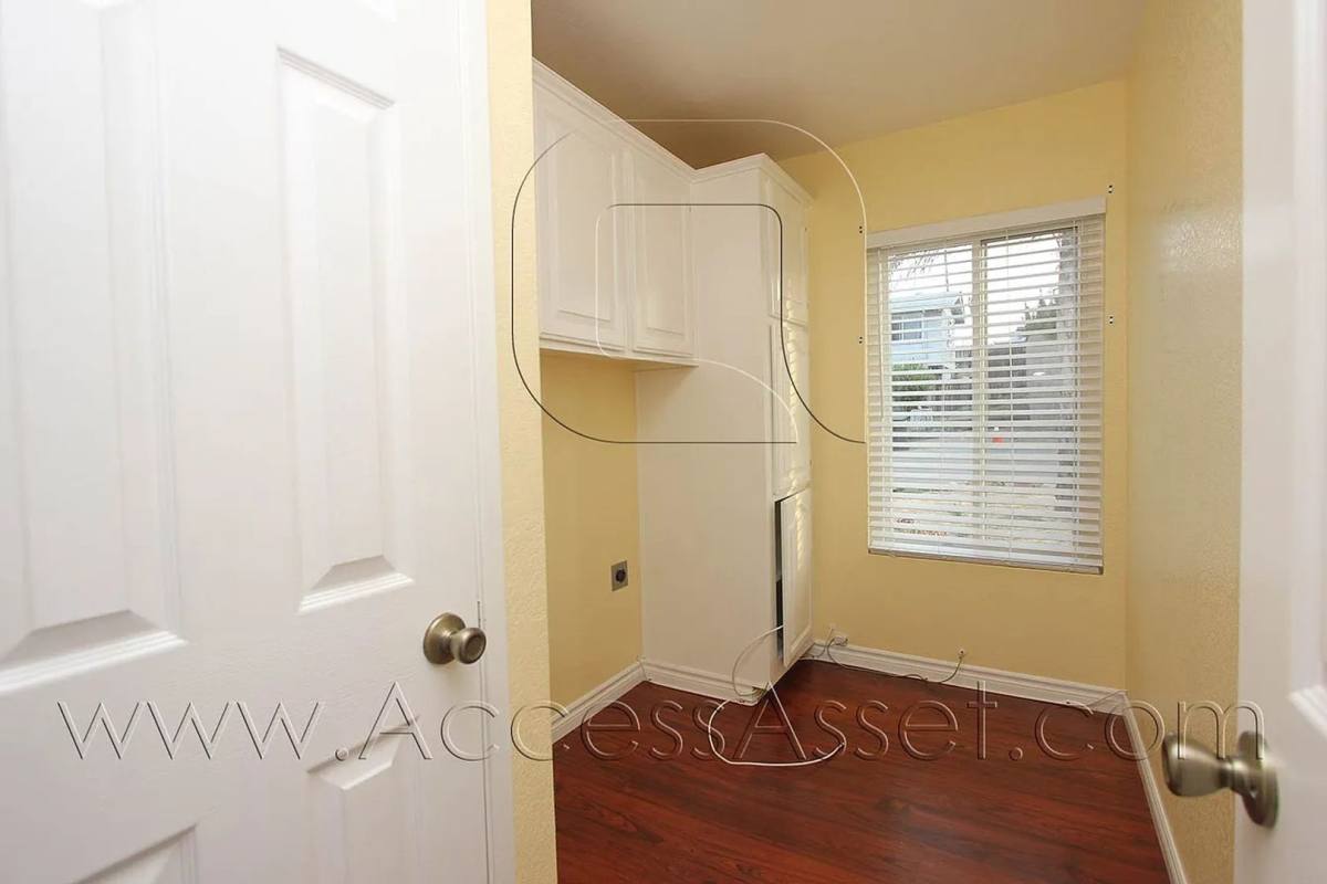 House for rent at 16364 Stevens Ave, Lake Elsinore, CA 92530