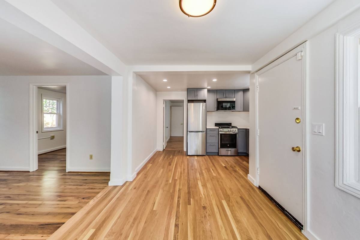 Apartment for rent at 816 Peninsula Ave, Burlingame, CA 94010