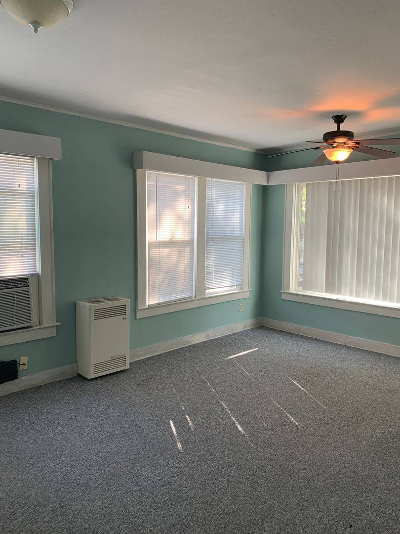 Apartment for rent at 180 E 8th Ave, Chico, CA 95928
