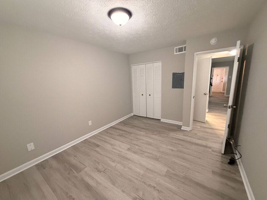 Apartment for rent at 2066 Fairmont Court #5, Lexington, KY 40502