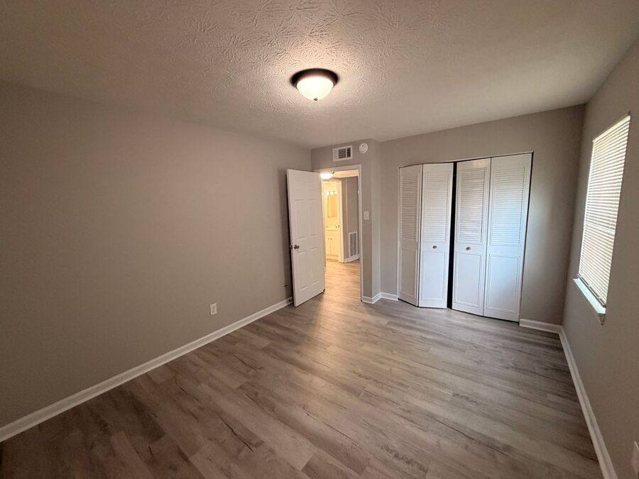 Apartment for rent at 2066 Fairmont Court #5, Lexington, KY 40502