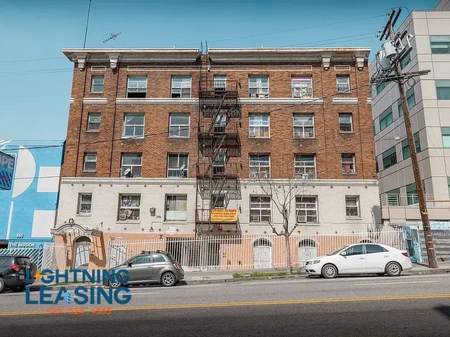 Apartment for rent at 341 S Alvarado St #504, Los Angeles, CA 90057
