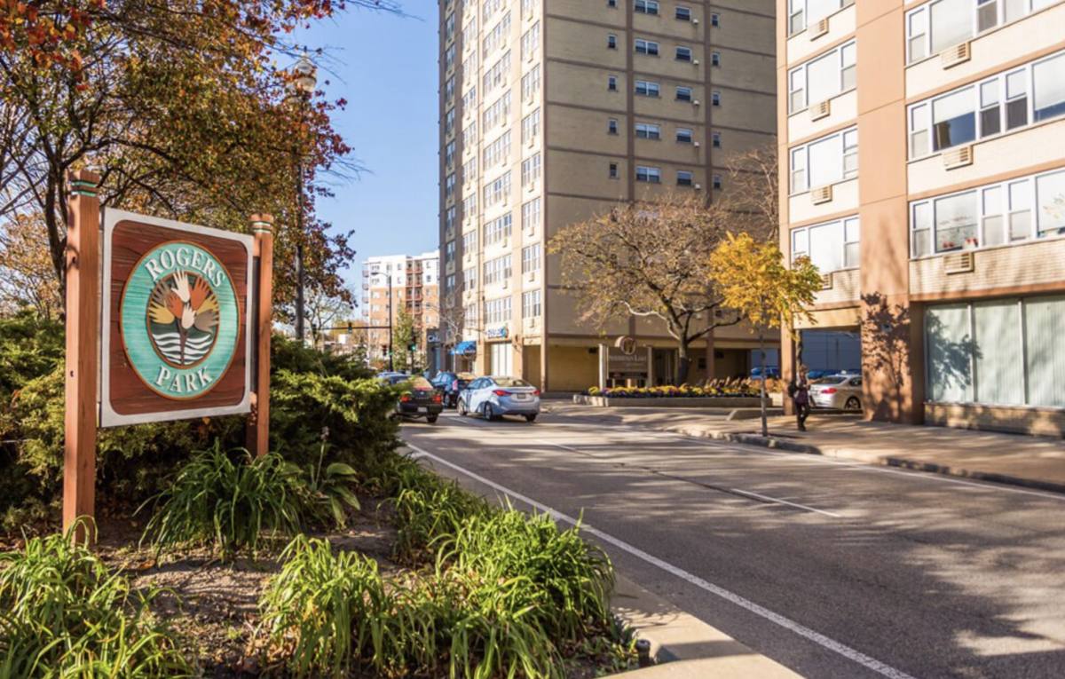 Apartment for rent at 6401 N Sheridan Rd, Chicago, IL 60626