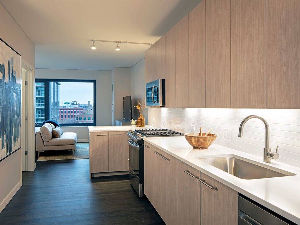 Apartment for rent at 205 S Peoria St, Chicago, IL 60607