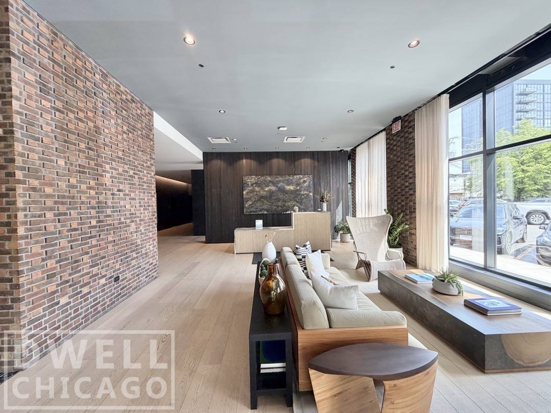 Apartment for rent at 1400 W Randolph St, Chicago, IL 60607