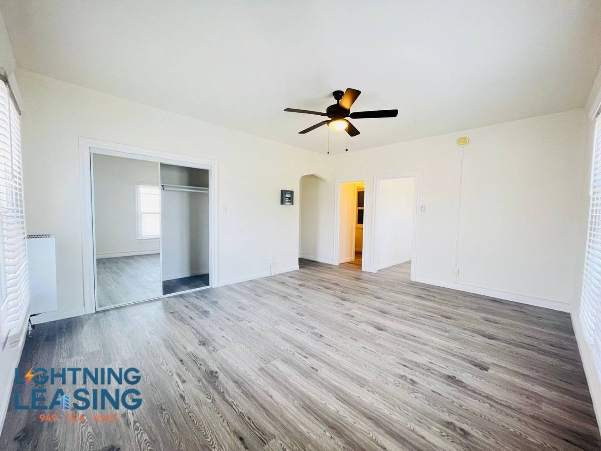 Apartment for rent at 1056 S Normandie Ave #310, Los Angeles, CA 90006