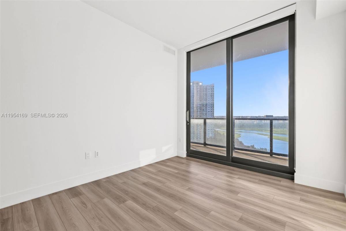 Apartment for rent at 101 Diplomat Parkway #1003, Hallandale, FL 33009