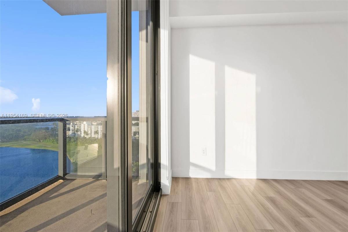 Apartment for rent at 101 Diplomat Parkway #1003, Hallandale, FL 33009