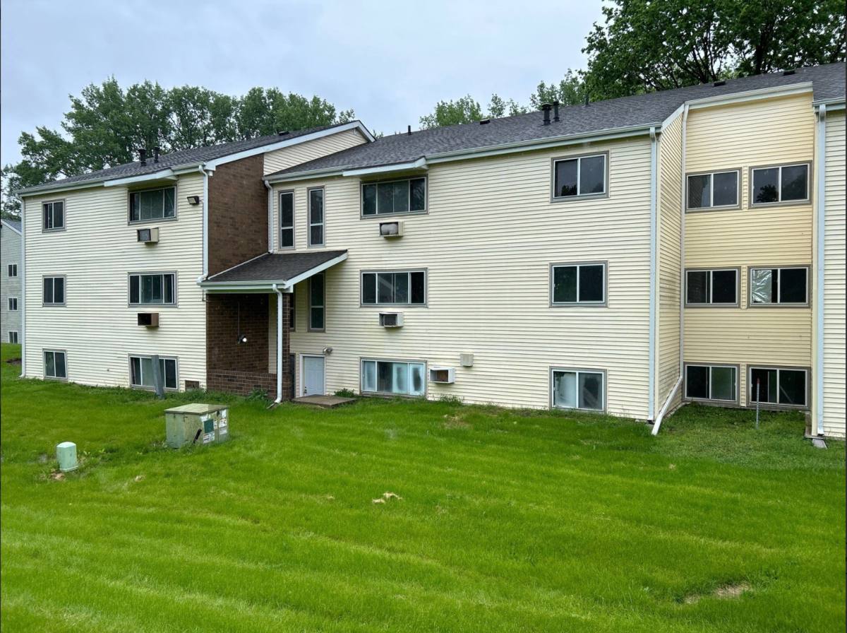 Apartment for rent at 1010 N 16th St, Clarinda, IA 51632