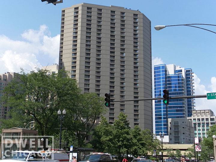 Apartment for rent at 750 N Dearborn, Chicago, IL 60654