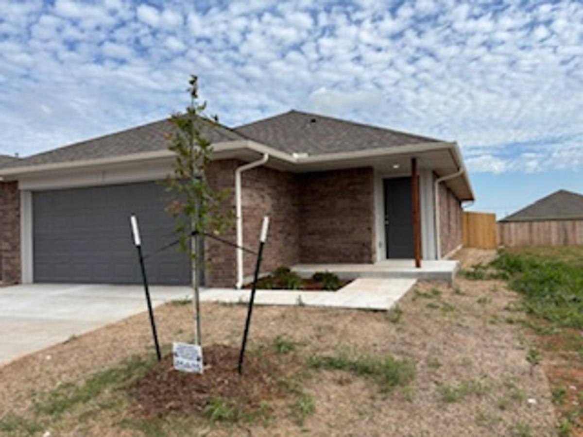 House for rent at 2941 NW 195th Place, Edmond, OK 73012