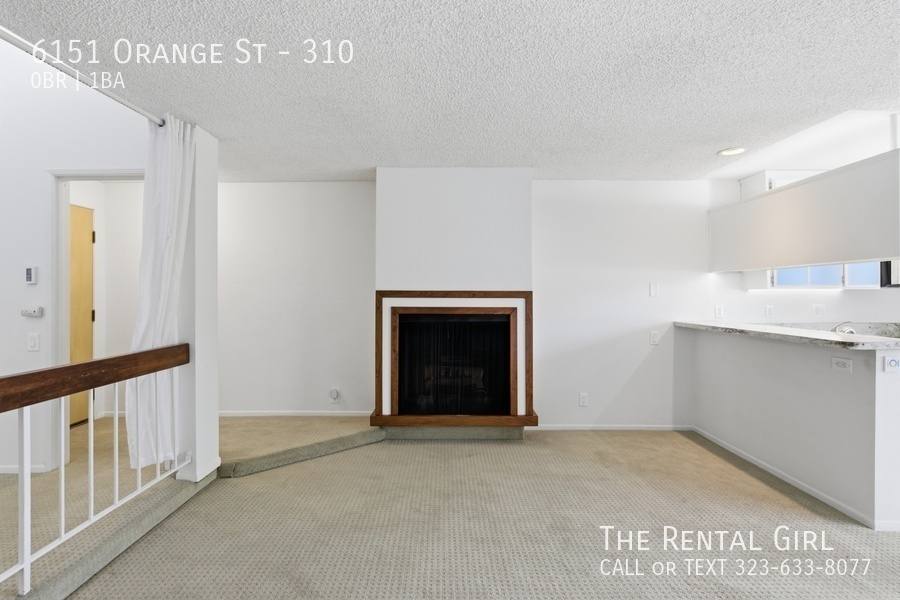 Condo for rent at 6151 Orange St #310, Los Angeles, CA 90048