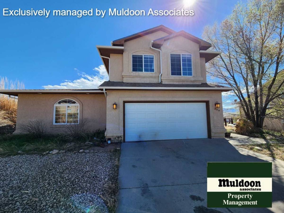 House for rent at 286 W Del Ray Dr, Pueblo, CO 81007