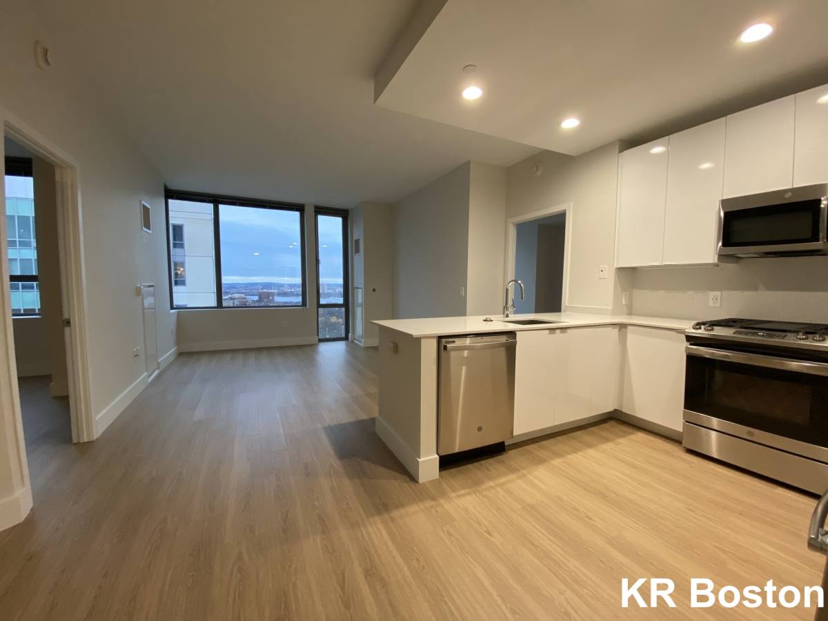 Apartment for rent at 660 Washington St, Boston, MA 02116