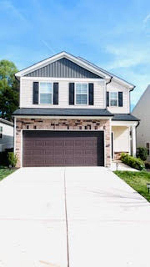House for rent at 4231 Honeysuckle Vine Dr, Winston Salem, NC 27106
