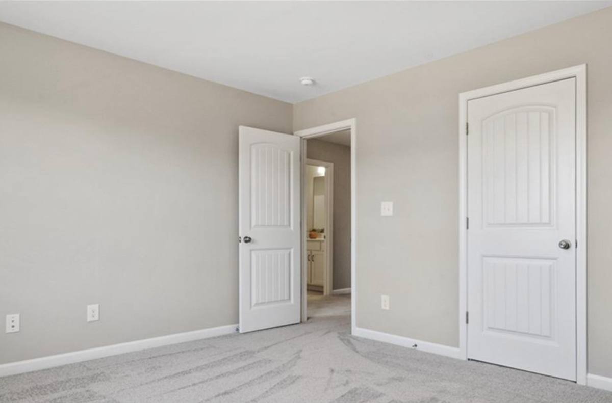 Townhouse for rent at 709 Dusk Vista Way, Greensboro, NC 27410