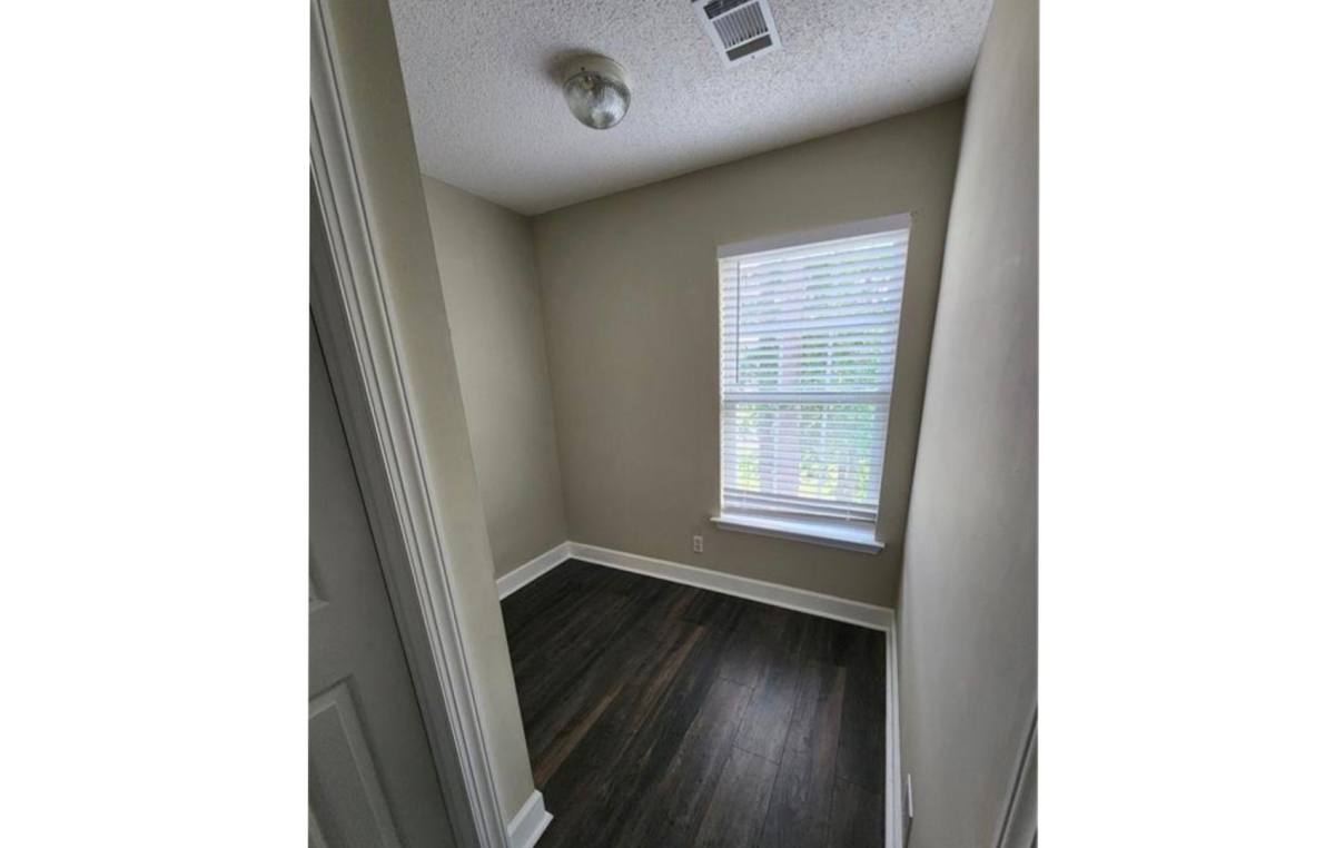 House for rent at 23 Crossing Dr, Richmond Hill, GA 31324