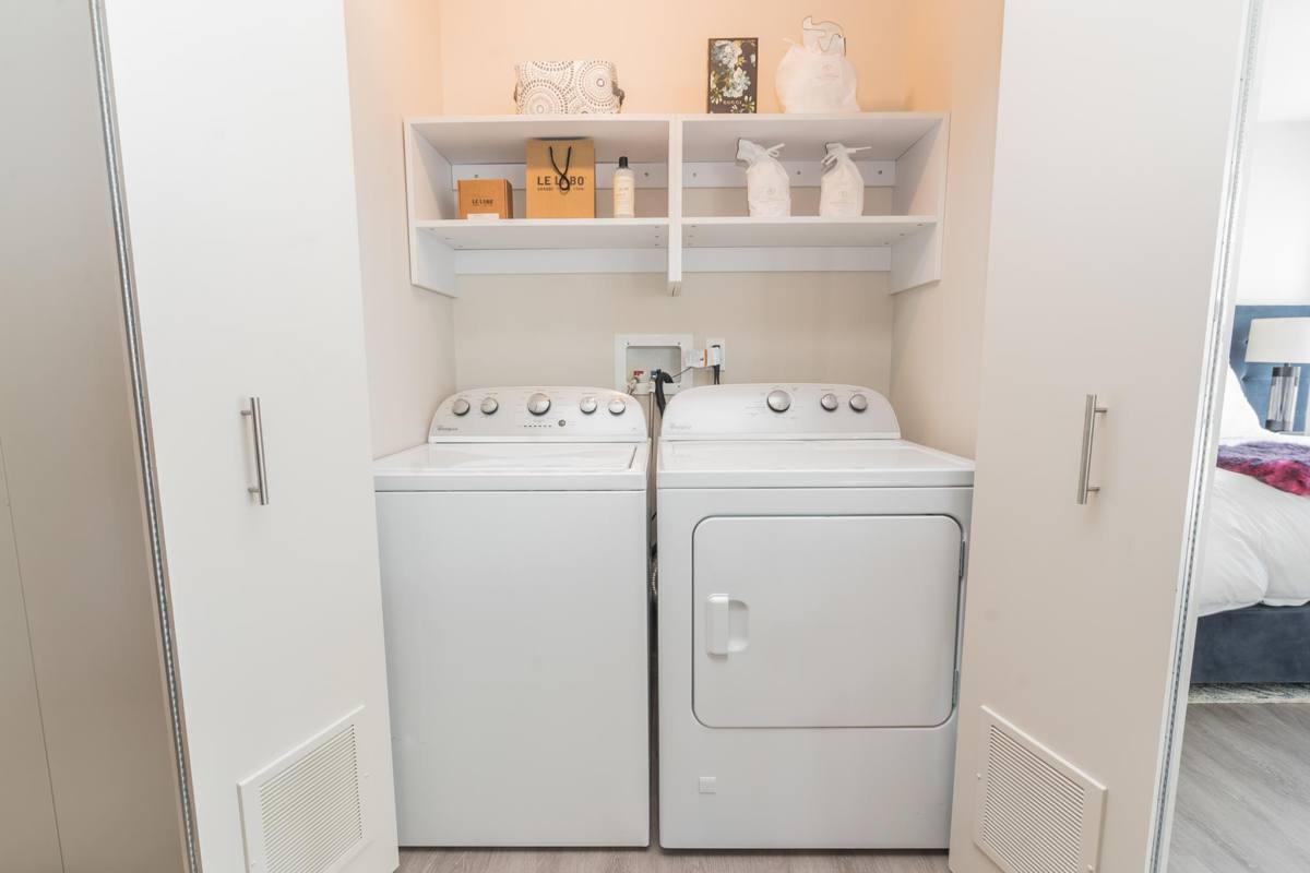 Apartment for rent at 8 E Huron St, Chicago, IL 60611