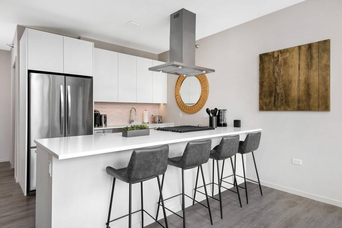 Apartment for rent at 8 E Huron St, Chicago, IL 60611