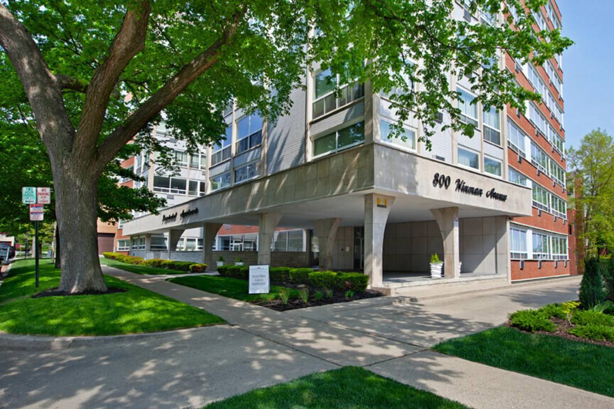 Apartment for rent at 800 Hinman Ave, Evanston, IL 60202