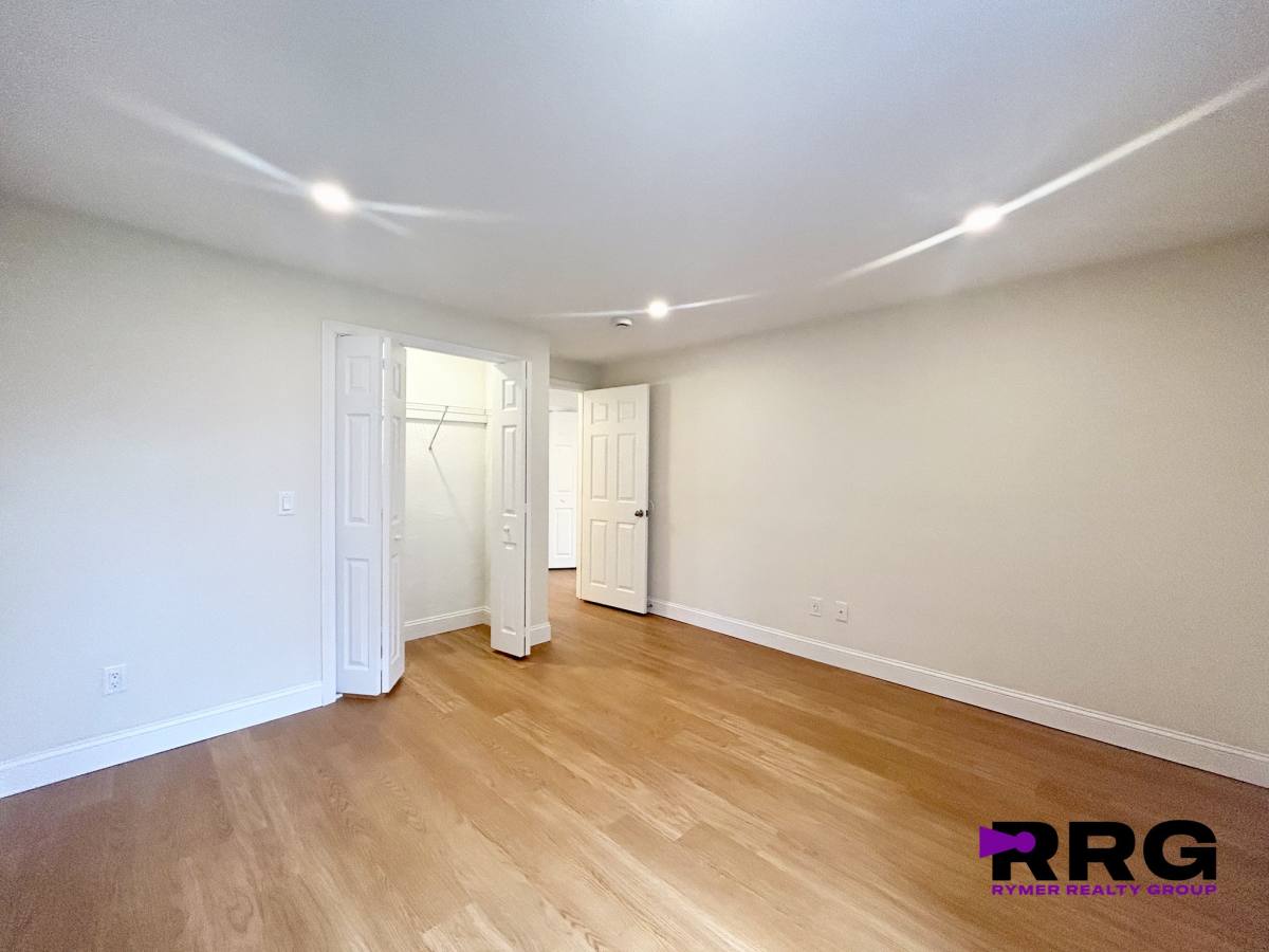 Apartment for rent at 71 Messenger St, Plainville, MA 02762
