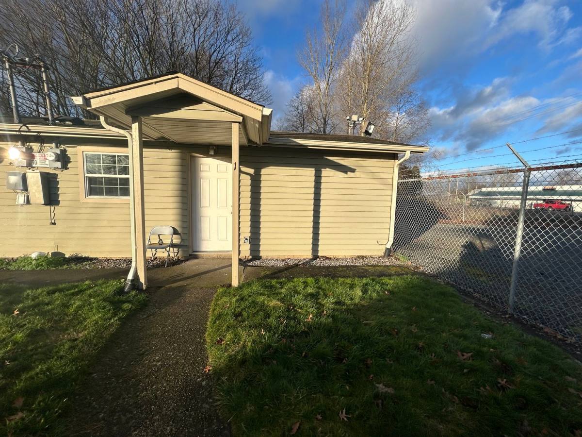 Apartment for rent at 6067 Portal Way, Ferndale, WA 98248