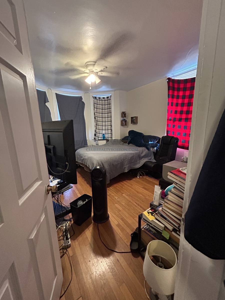 Apartment for rent at 11 Barrows St, Allston, MA 02134