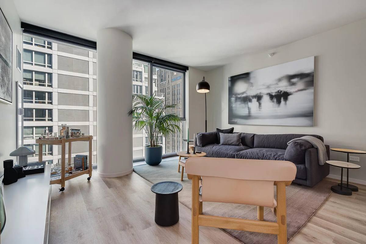 Apartment for rent at 88 E Wacker Place, Chicago, IL 60601