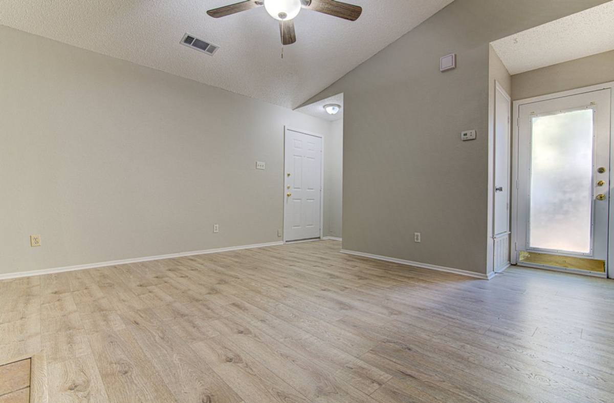 Apartment for rent at 12824 Tomanet Trail, Austin, TX 78727