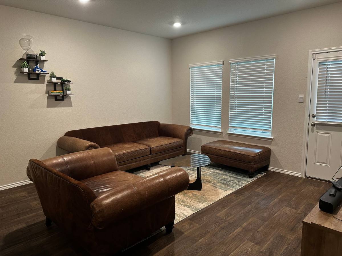 House for rent at 6015 Bowie Mountain, San Antonio, TX 78245