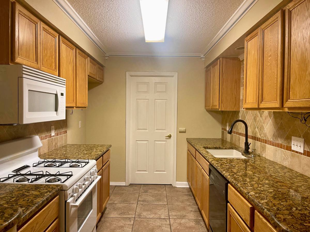 House for rent at 9247 Ridge Grove St, San Antonio, TX 78250