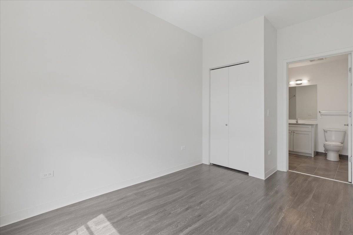 Apartment for rent at 830 N Milwaukee, Chicago, IL 60642