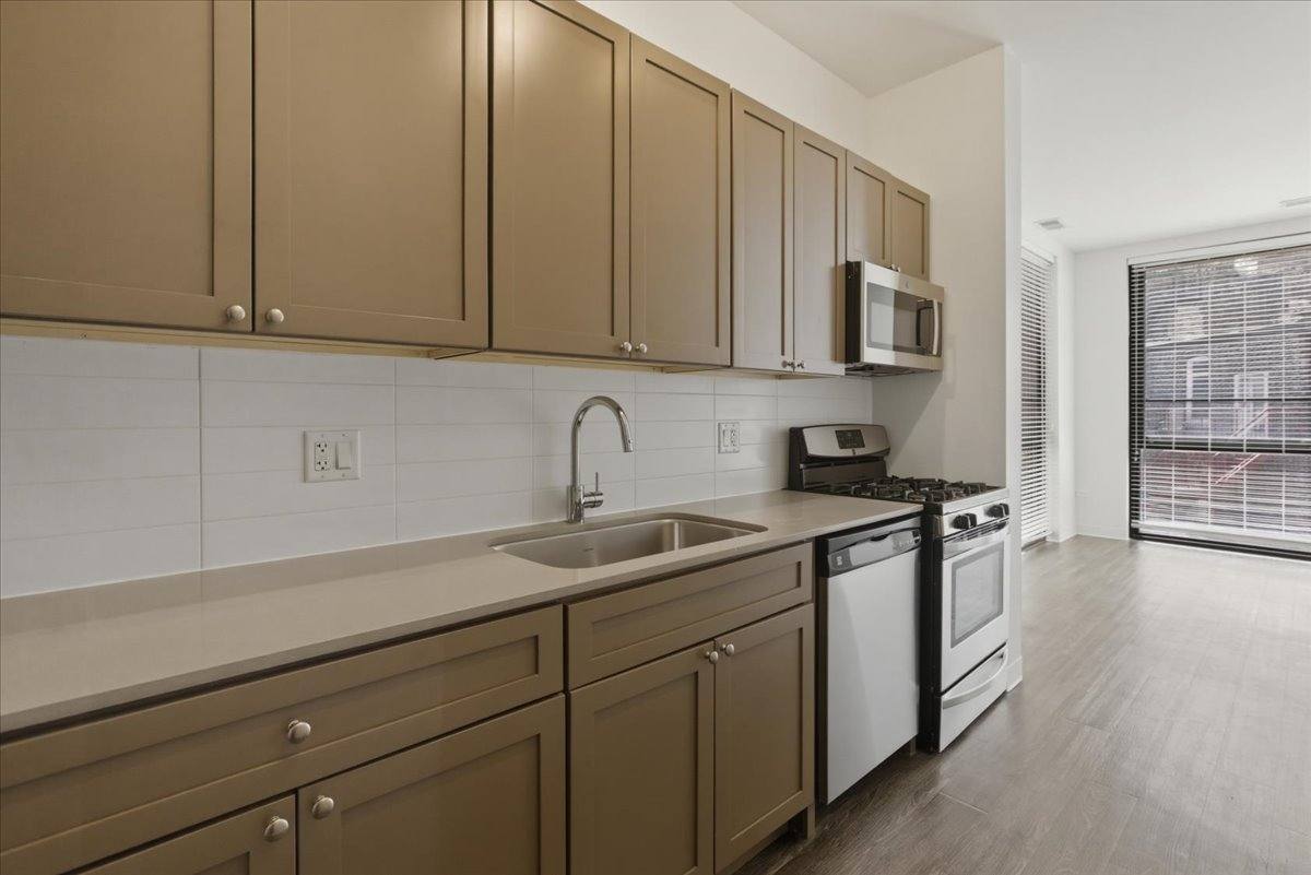 Apartment for rent at 830 N Milwaukee, Chicago, IL 60642