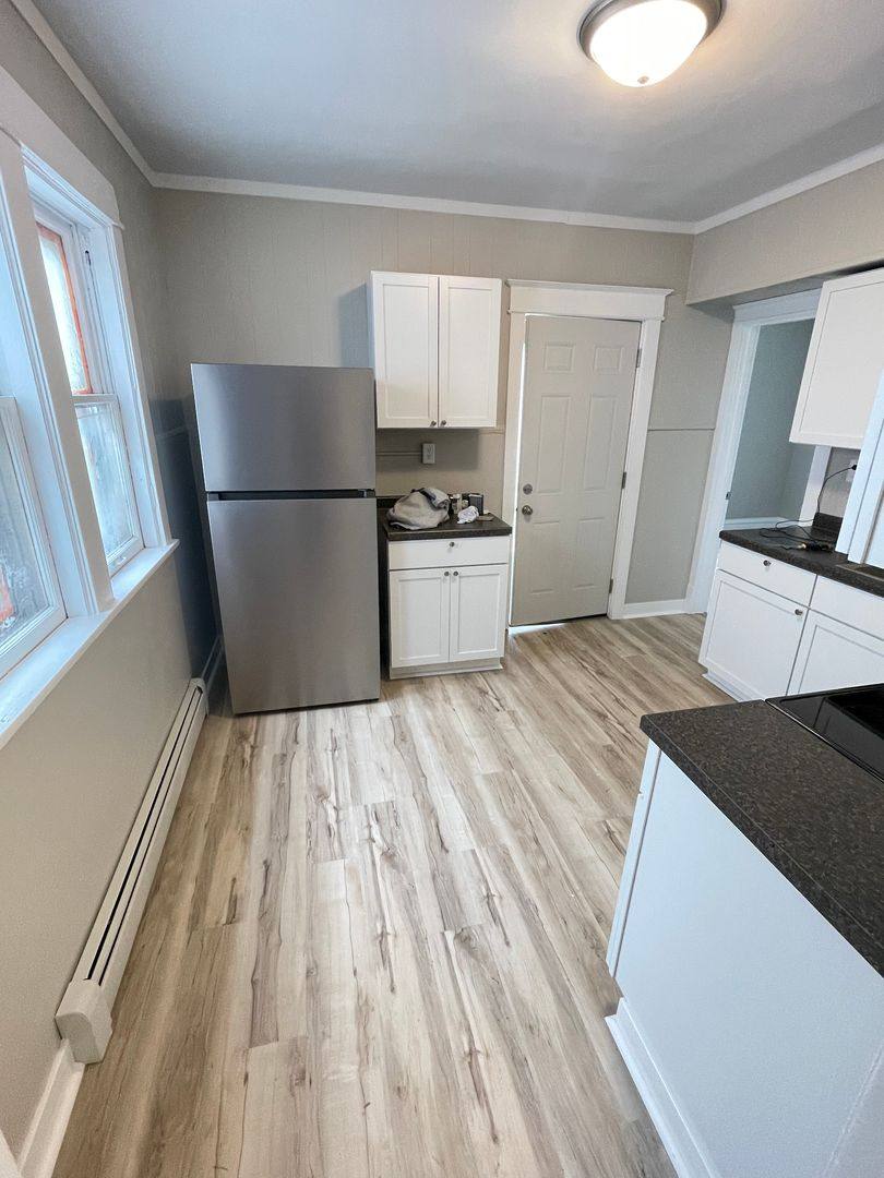 Apartment for rent at 611 E 6th St, Duluth, MN 55805