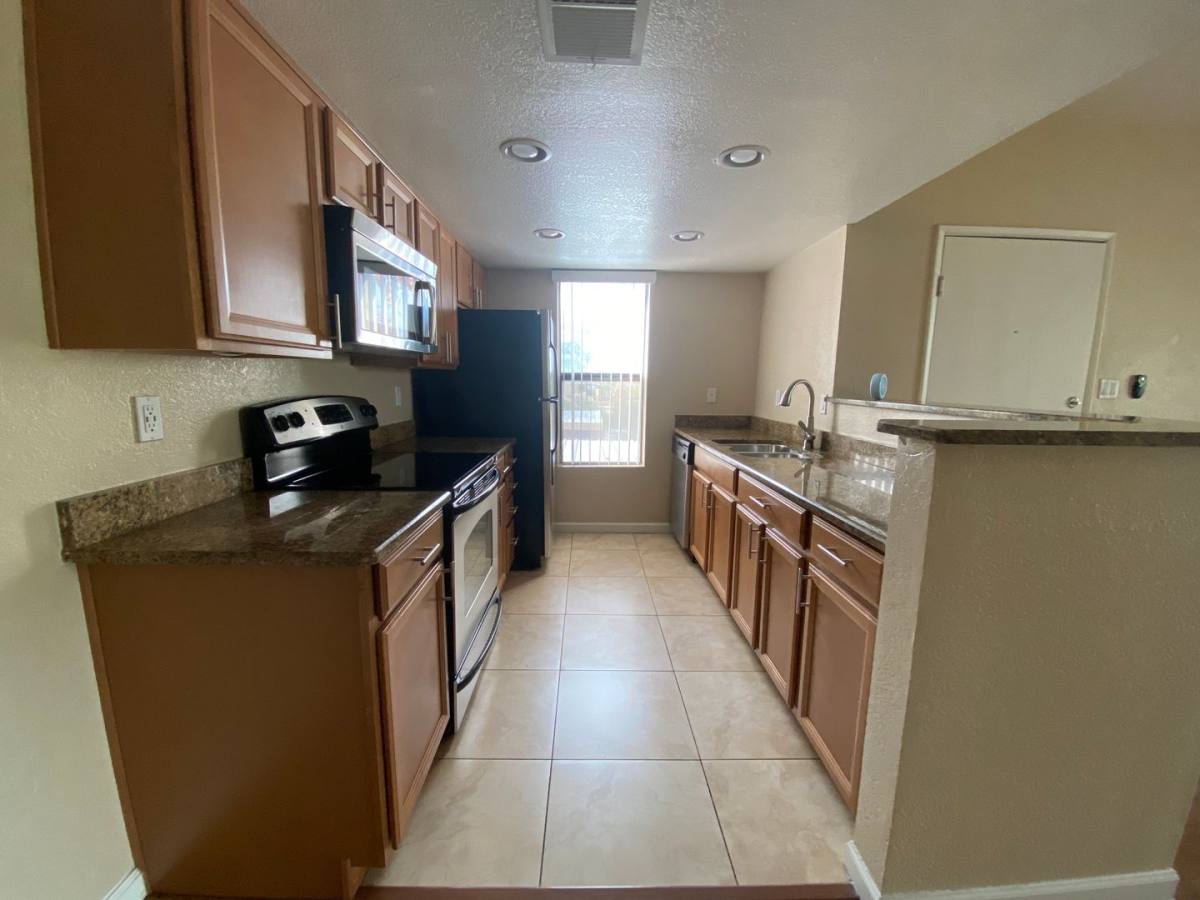 Apartment for rent at 1125 E Broadway Rd, Tempe, AZ 85282